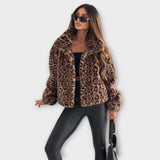 Leonor - Leopardenmantel