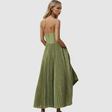 Kerstin | Modernes Kleid mit offenem Rücken