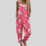 Barbara | Pinke Latzhose mit Rosen