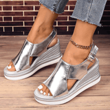 Brigitte | Stylische Metallic-Sandalen