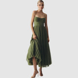 Kerstin | Modernes Kleid mit offenem Rücken