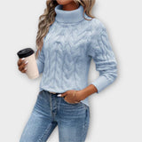 Amalie | Flauschiger Rollkragenpullover in Rosa
