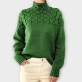 Eva - Damenpullover mit detailliertem Zopfmuster