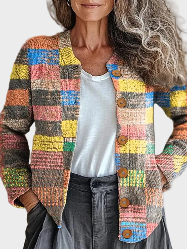 Marlies – Strickjacke im Patchwork aus Farbfeldern in Gelb, Rosa, Blau und Grün – Elara München