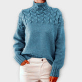 Eva - Damenpullover mit detailliertem Zopfmuster