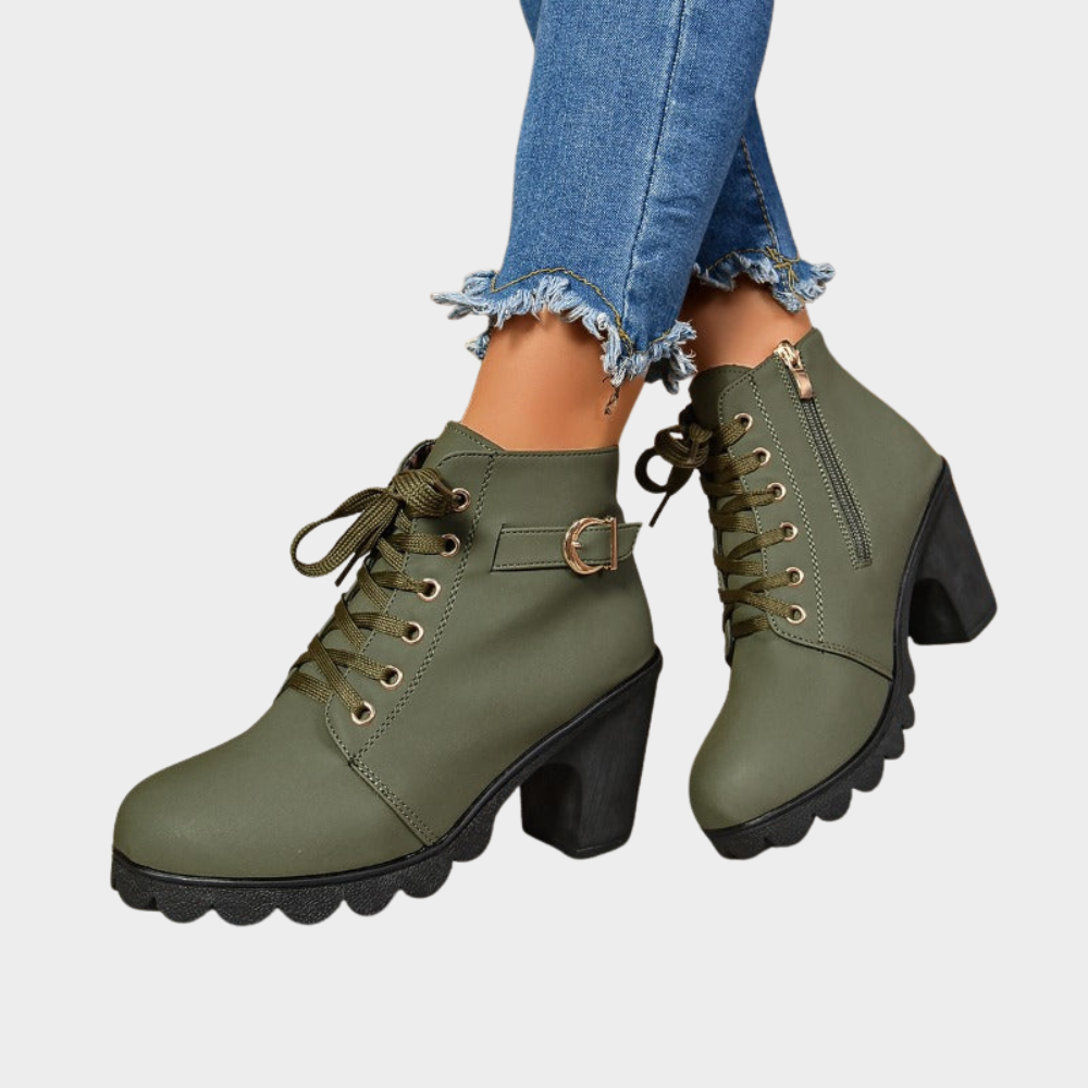 Minna | Stiefelette mit Blockabsatz in Rotwein