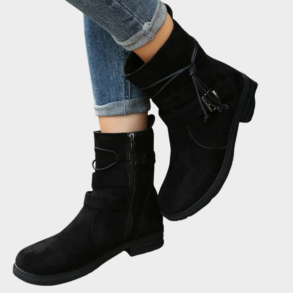 Almut | Stiefelette mit niedrigem Absatz in Dunkelgrau