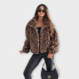 Leonor - Leopardenmantel