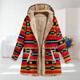 Gudrun | Gefütterte Kapuzenjacke in Orange mit Ethno-Muster
