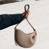 Tote Bag Damen Vegan – Große Schultertasche aus Kunstleder in Cognac