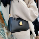 Damen Schultertasche Schwarz – Elegant & mit Reißverschluss