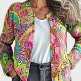 Iris – Strickjacke mit Paisley- und Botanikmuster in Pink, Grün und Gelb – Elara München