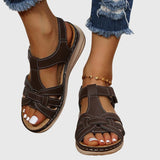 Christel | Leichte Sandalen mit Riemen