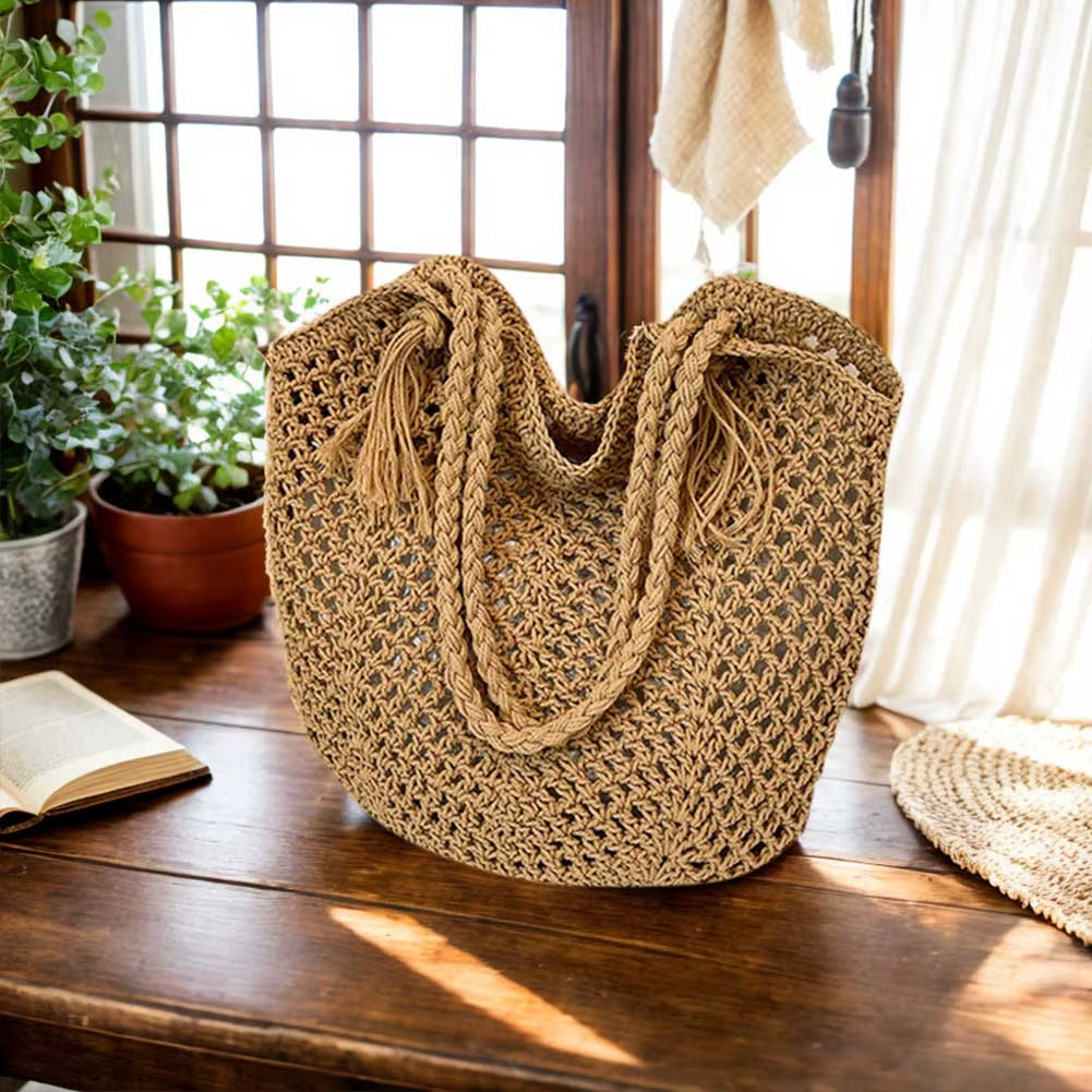 Handgefertigte Häkel-Tasche – Große Boho-Strandtasche mit Quaste
