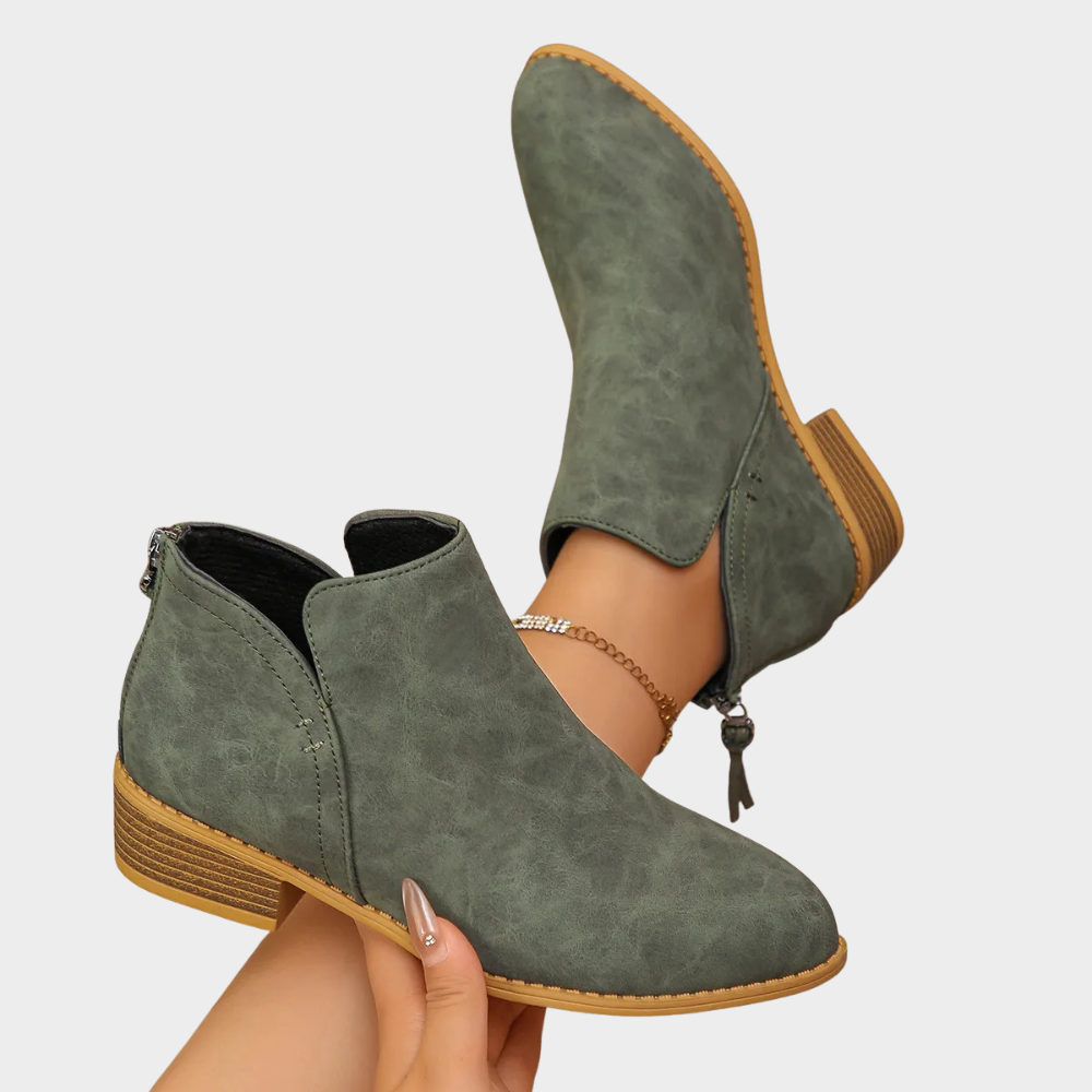 Agnes | Stiefelette mit niedrigem Absatz in Hellbraun
