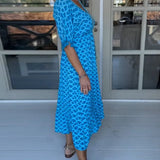 Michaela | Kleid mit Wellenmuster