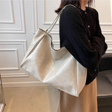 Patricia | Glänzende Lederhandtasche