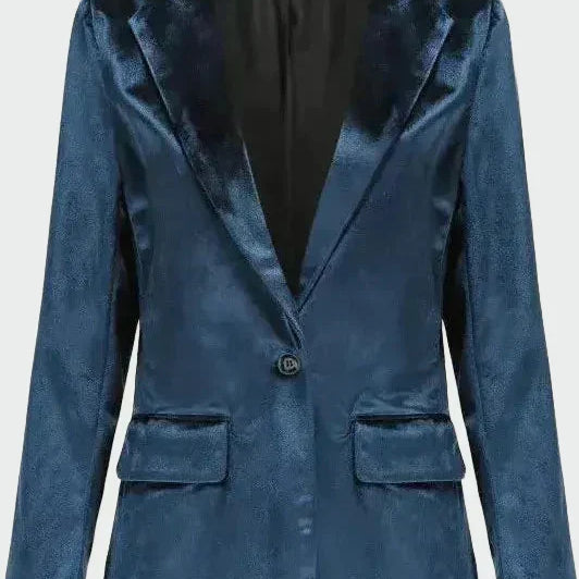 Beáta - Blazer in raffinierter Linie