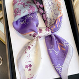 Johanna - Seidenschal in Violett, 68 × 68 cm