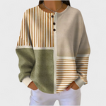 Luna – beiger Pullover mit Streifen- und Patchworkmuster