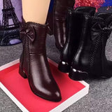 Luise | Stiefelette mit spitzer Zehenform