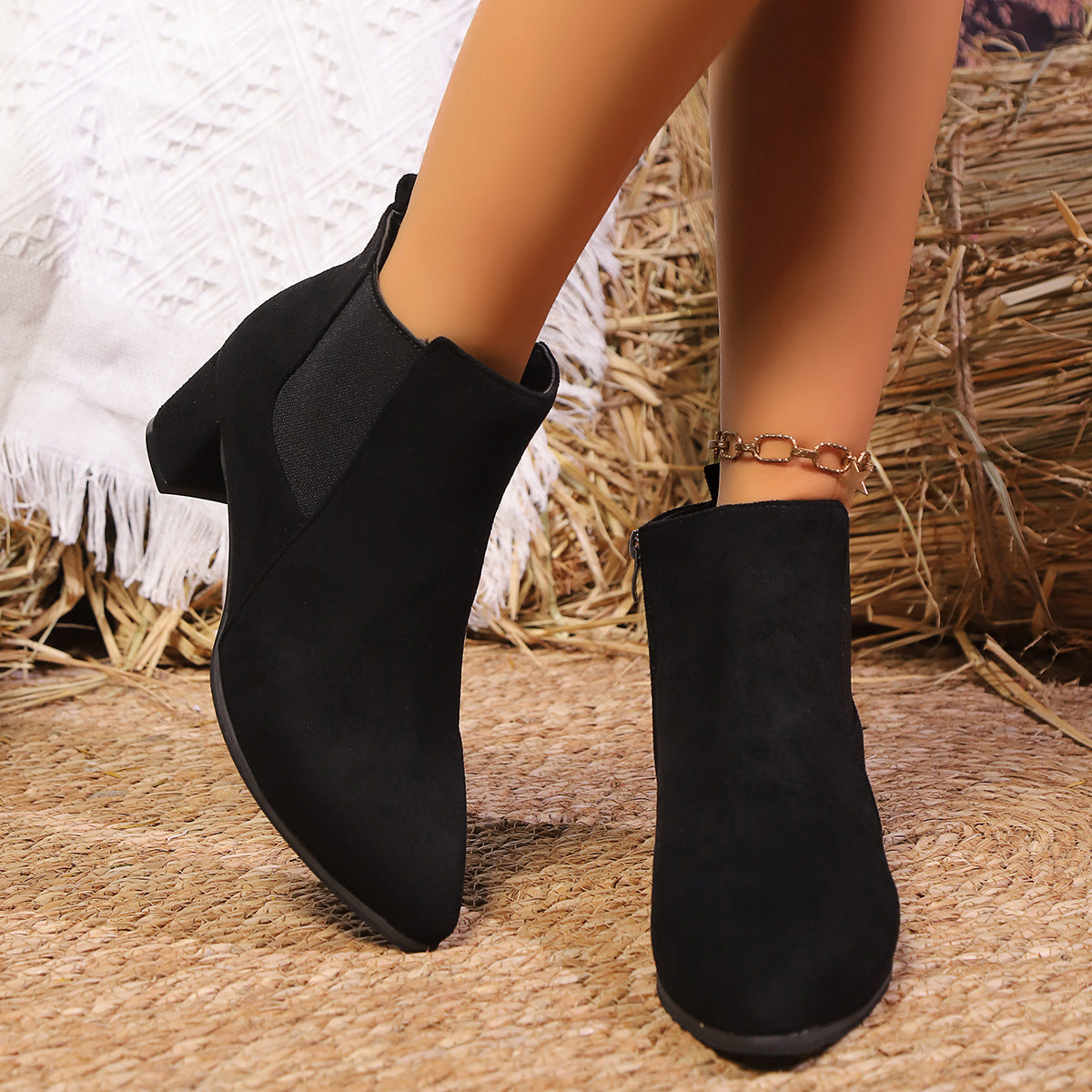 Hilde | Kurzstiefelette mit Blockabsatz