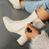 Johanna | Stiefelette mit Blockabsatz in acht Farben