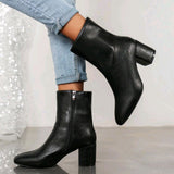 Elfi | Stiefelette mit Blockabsatz in Beige