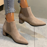 Grete | Stiefelette mit rutschfester Sohle in Khaki