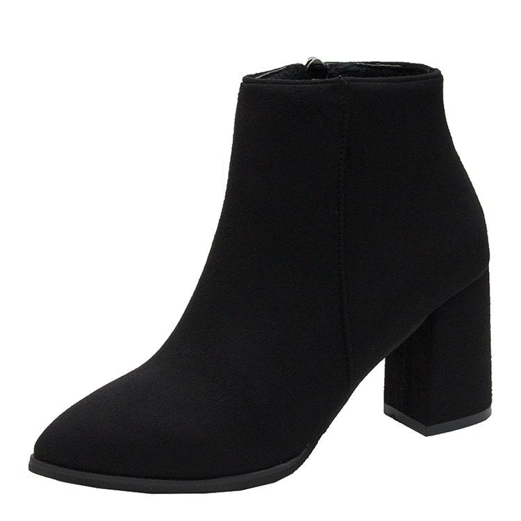 Gertrud | Stiefelette in Apricot