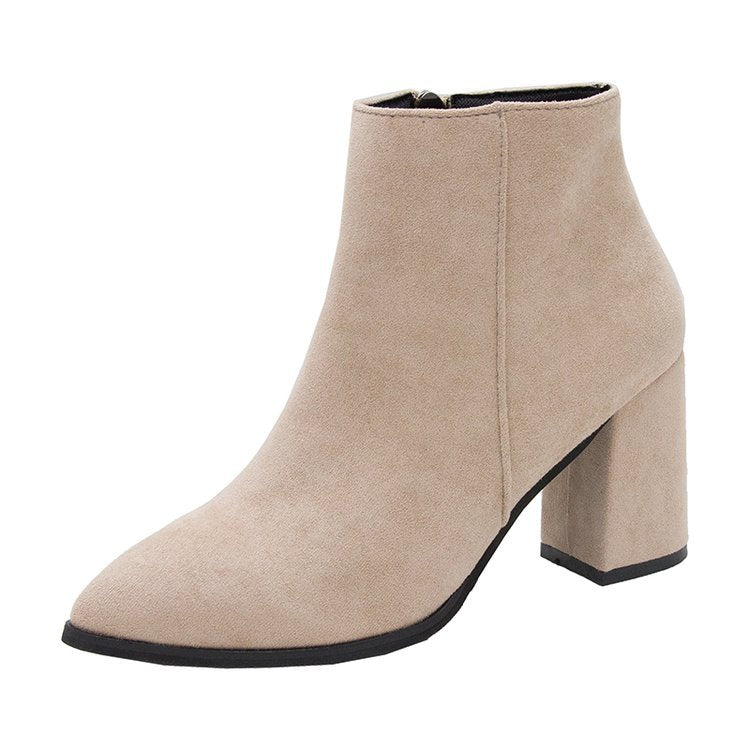 Gertrud | Stiefelette in Apricot