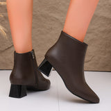 Helma | Schlichte Stiefelette mit Blockabsatz