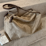 Damen Wildleder Umhängetasche – Vegane Schultertasche Elegant & Kompakt