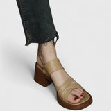 Silvia | Elegante Kreuzsandalen