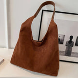 Elegante vegane Wildleder-Tasche – Geräumige Schulterhandtasche