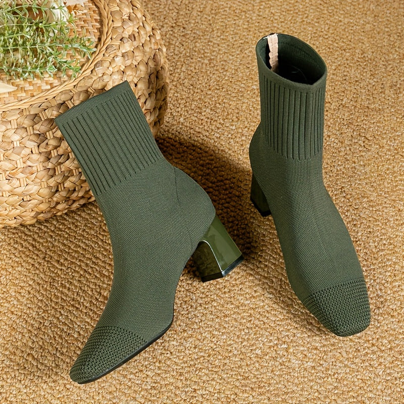 Christiane | Strick-Stiefelette mit eckiger Zehenform