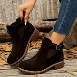 Bernhardine | Stiefelette mit Schnallenriemen und Blockabsatz