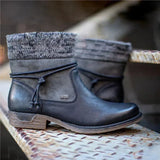 Marga | Strick-Stiefelette mit Stulpe und Schnürung